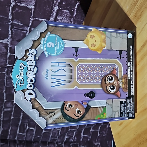 Disney Doorables Wish Exclusive 9 piece set  New in Packaging - Picture 1 of 6